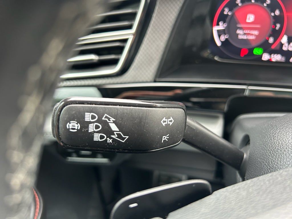 2024 Volkswagen Atlas 2.0T Peak Edition SEL