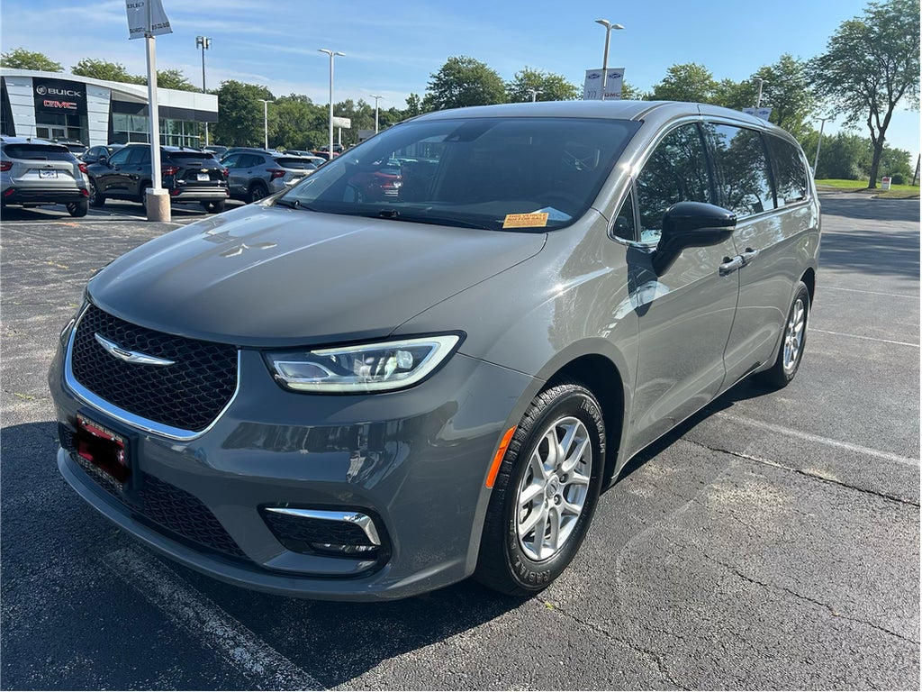 2025 Chrysler Pacifica