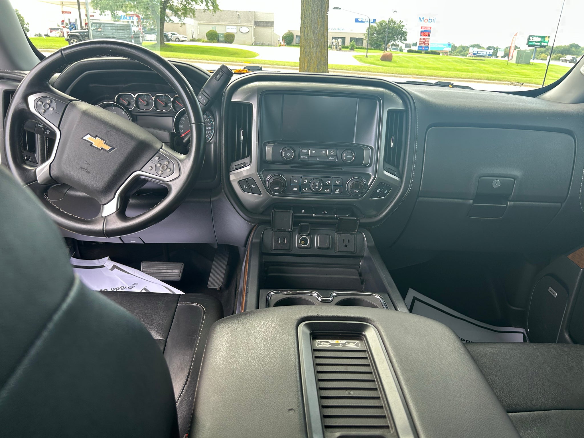 2017 Chevrolet Silverado LTZ