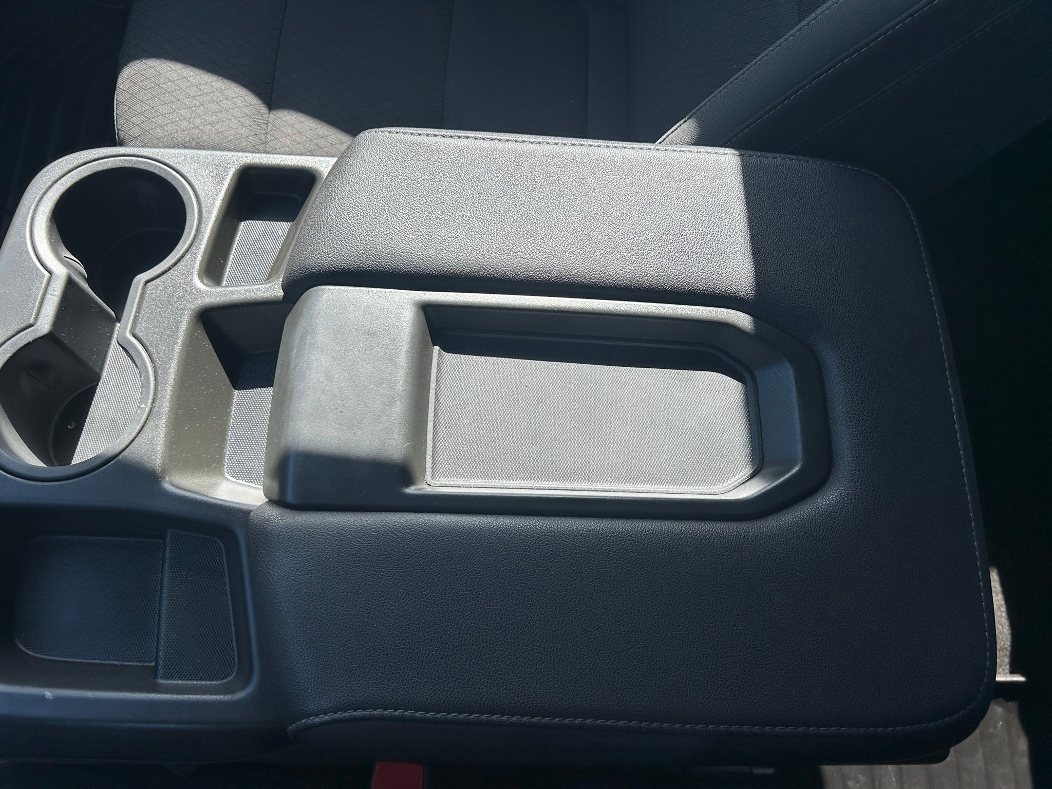 2024 GMC Sierra SLE