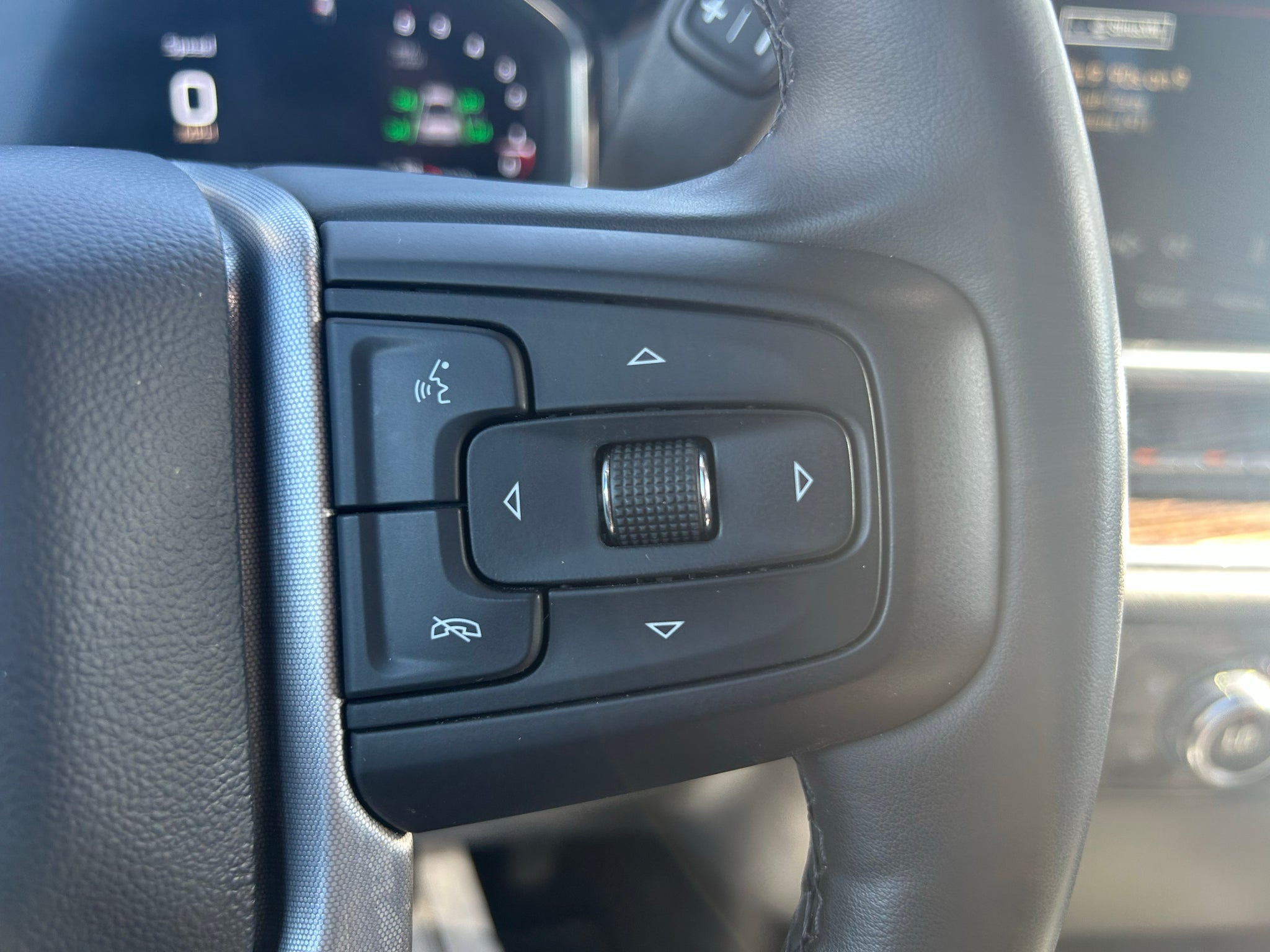 2024 GMC Sierra SLE