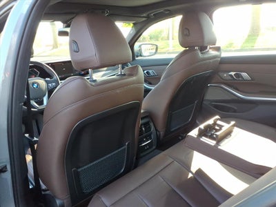 2023 BMW 3 series 330i xDrive