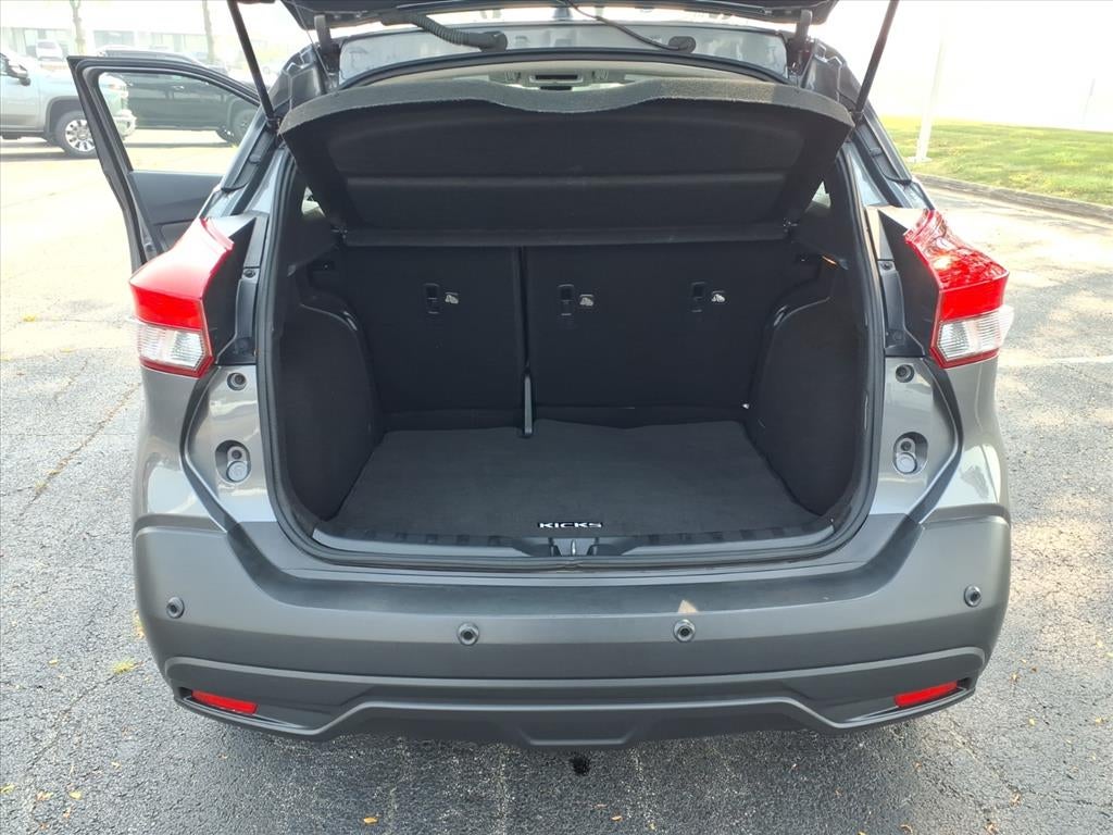 2020 Nissan Kicks SV