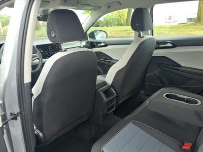 2025 Volkswagen Taos S