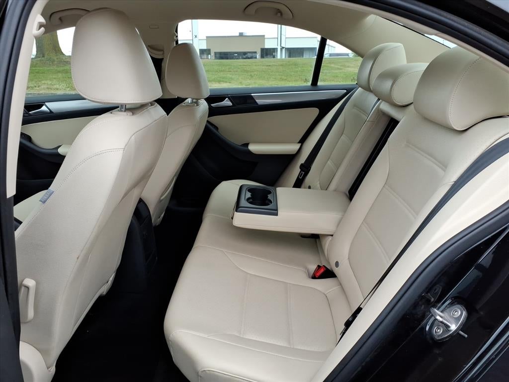 2018 Volkswagen Jetta Wolfsburg Edition - Photo 28