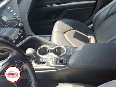 2019 Toyota Camry XSE