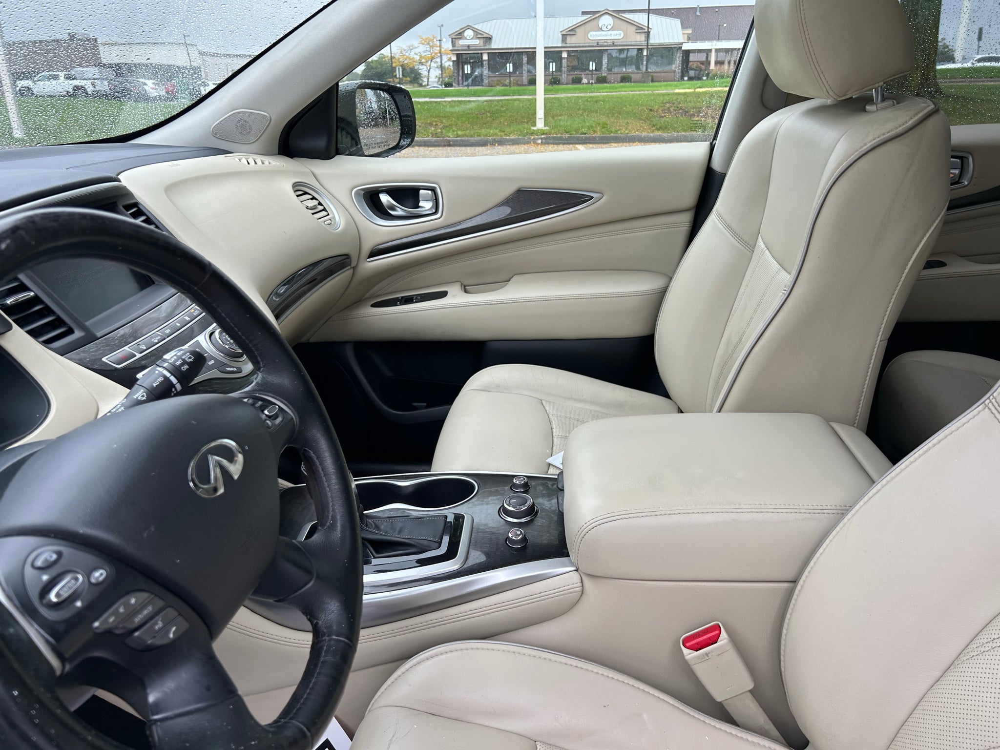 2018 INFINITI QX60 Base
