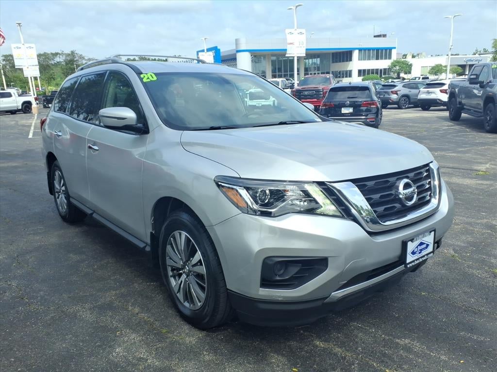 2020 Nissan Pathfinder S