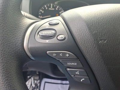 2020 Nissan Pathfinder S