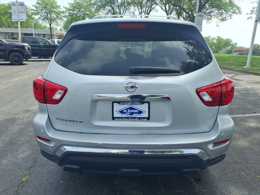 2020 Nissan Pathfinder S