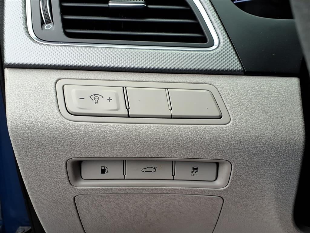 2016 Hyundai Sonata 2.4L SE