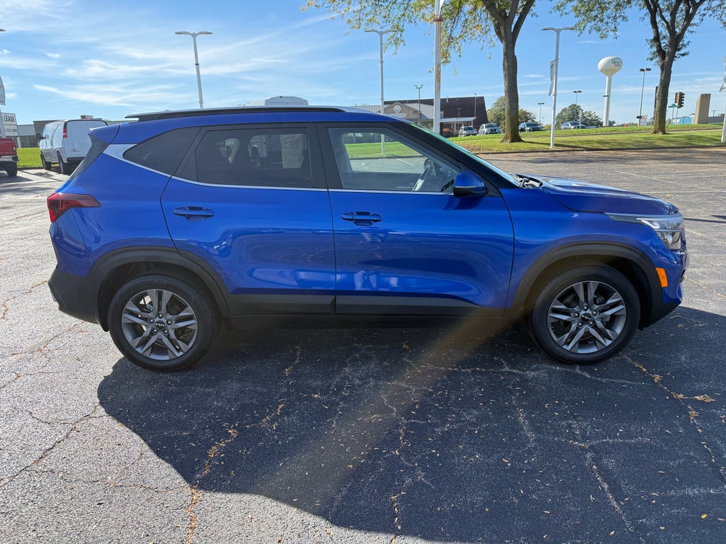 2023 Kia Seltos S