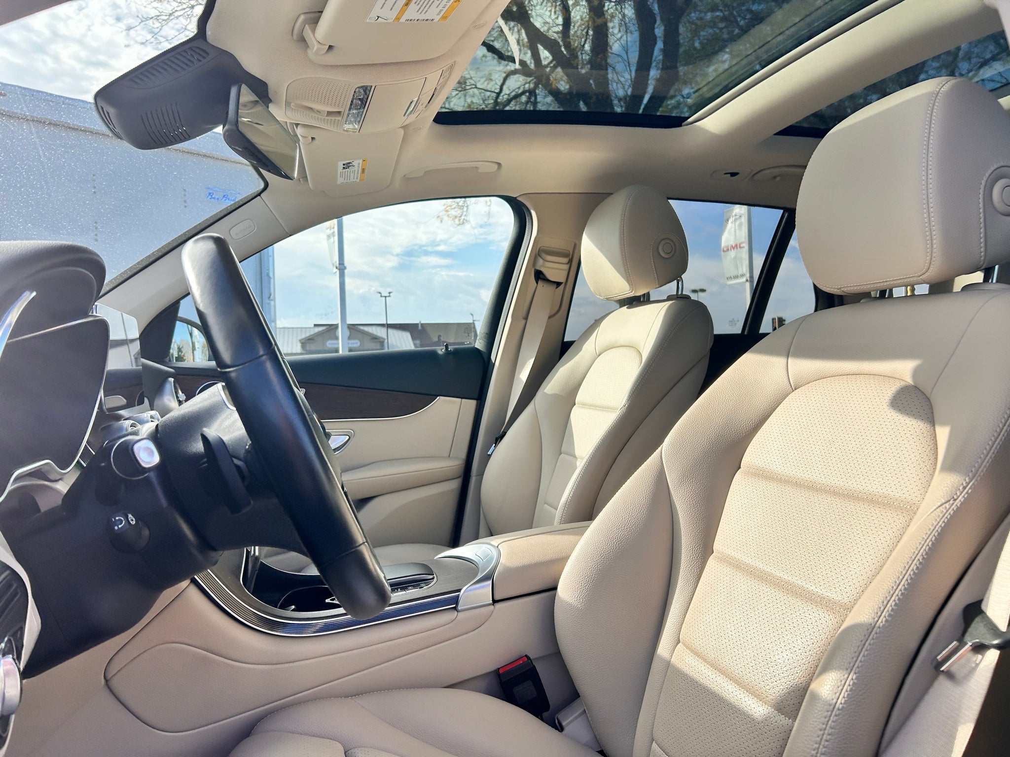 2022 Mercedes-Benz GLC 300 4MATIC®