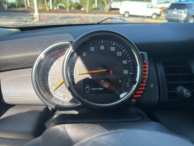 2015 MINI Hardtop Cooper (M6)