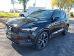 2022 Volvo XC40 R-Design