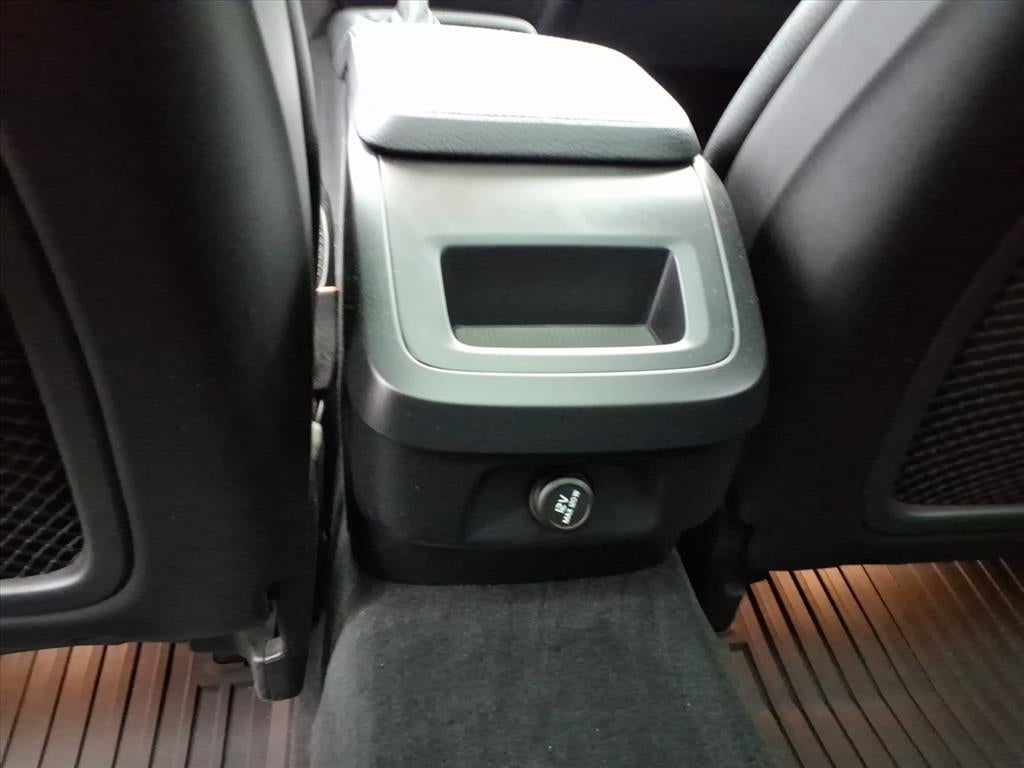 2018 Volvo V90 Cross Country T6