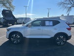 2024 Volvo XC40 Ultimate Dark Theme