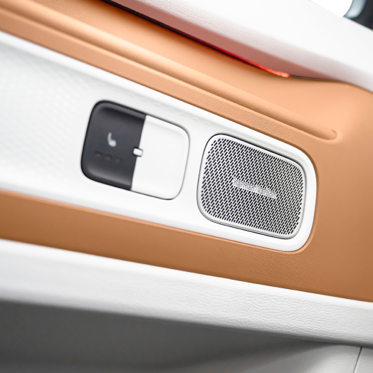 ID.Buzz | Lou Bachrodt Volkswagen in Rockford IL