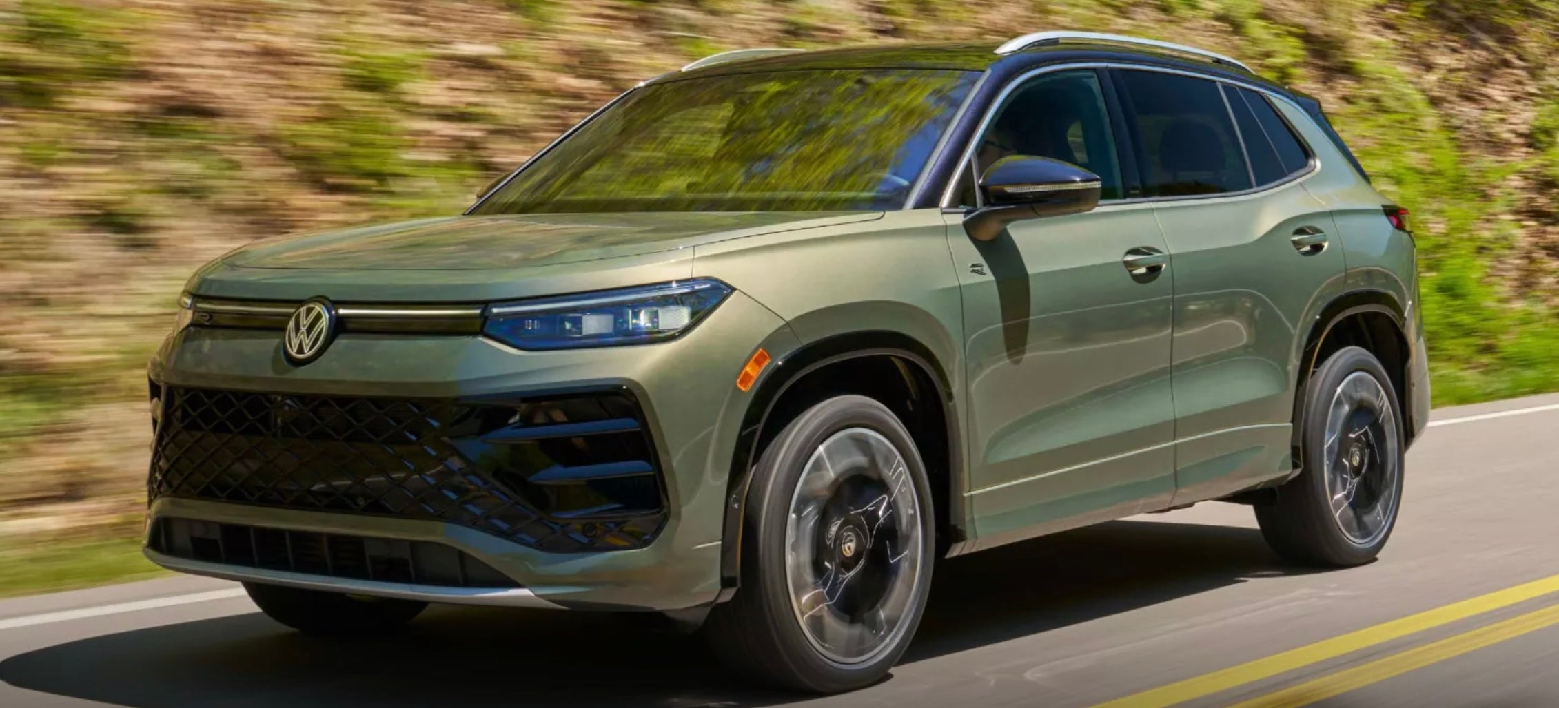2026 Volkswagen Tiguan Exterior Overview